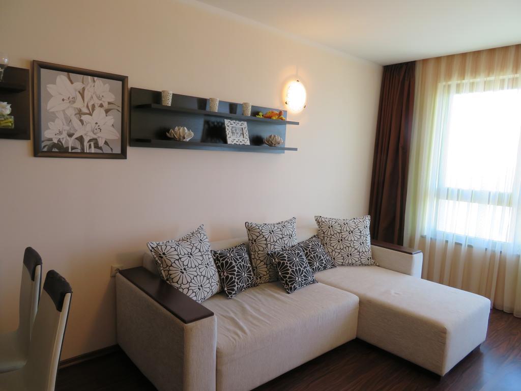 Apartments Sirena First Line - Апартаменти Сирена На Първа Линия 골든샌드 외부 사진